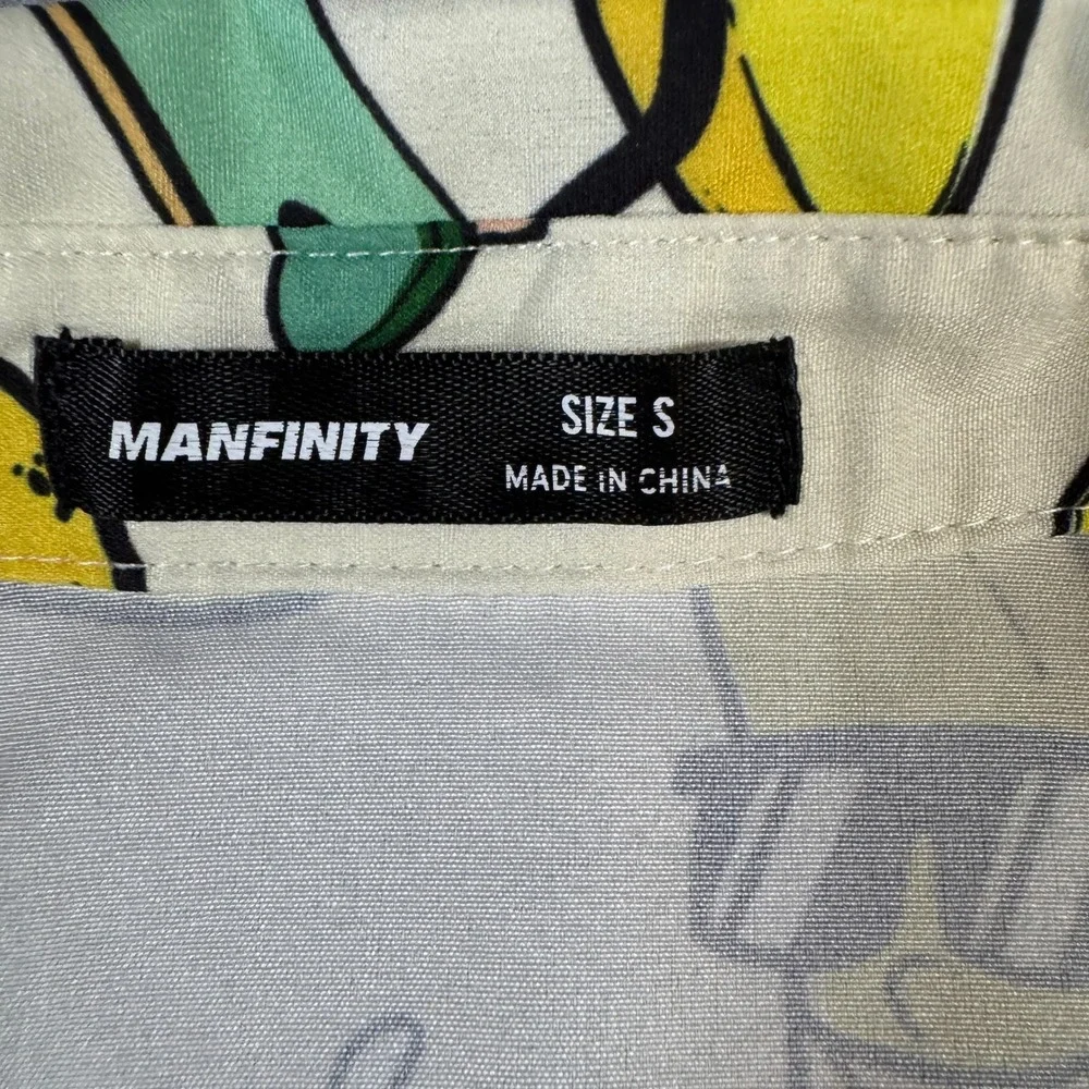 Manfinity Mens Skateboard Banana Graphic Button Up Shirt Small Cream Polyester